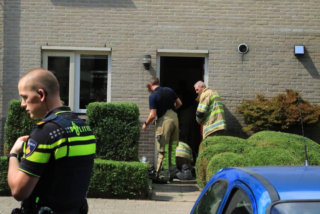 Bewoner zaagt gasleiding doormidden