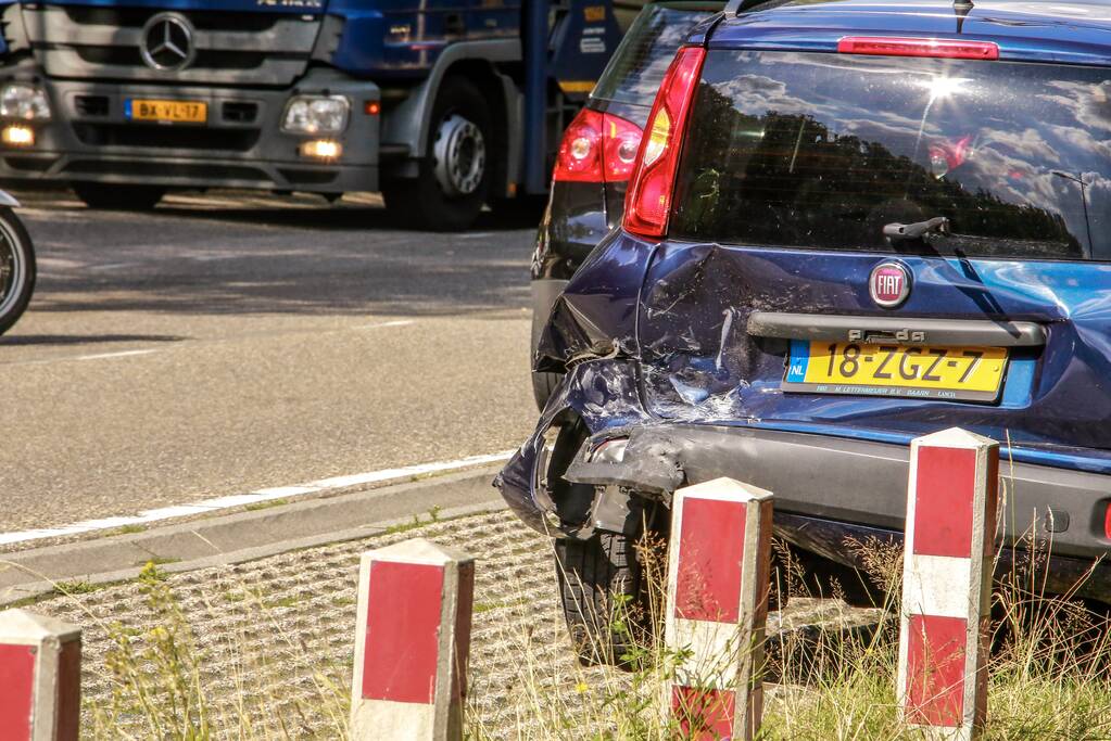 Vier voertuigen betrokken bij ongeval