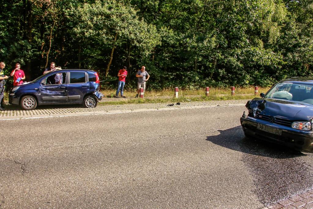 Vier voertuigen betrokken bij ongeval