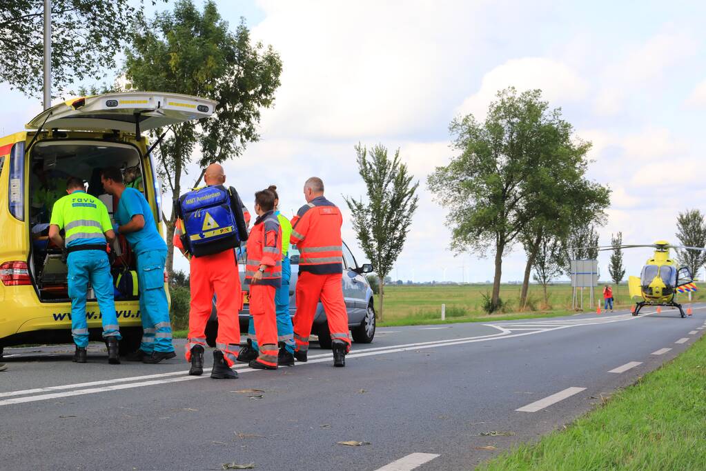 Racefietser ernstig gewond na aanrijding met vrachtwagen