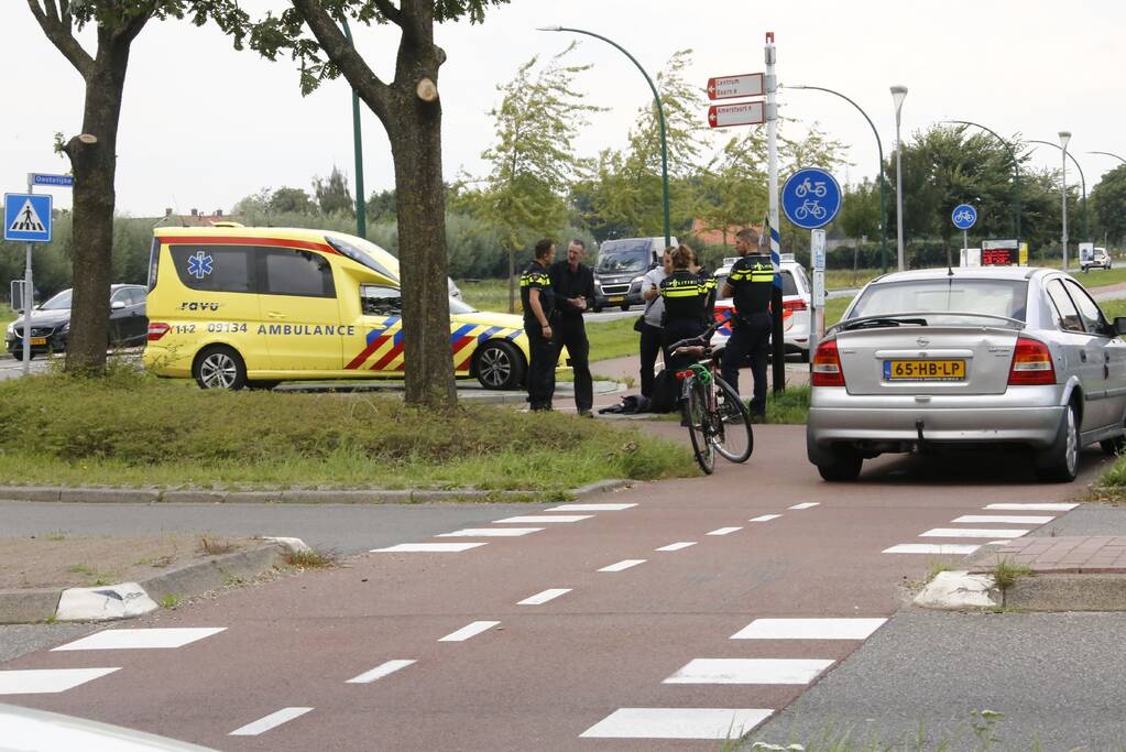 Fietser gewond na aanrijding met auto