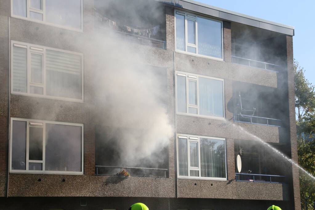 Uitslaande brand in flat