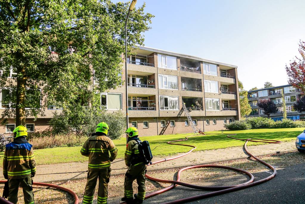 Uitslaande brand in flat