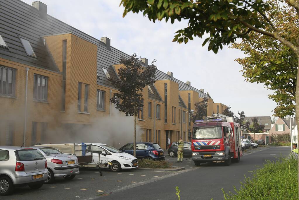 Veel rook bij brand in keuken