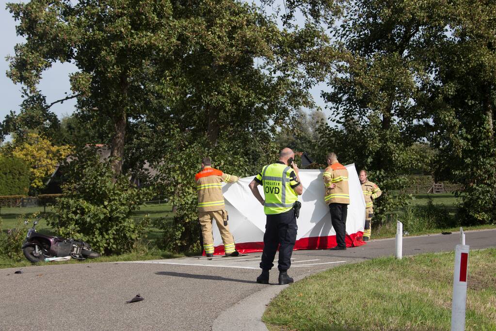 Scooterrijder overleden na aanrijding met auto