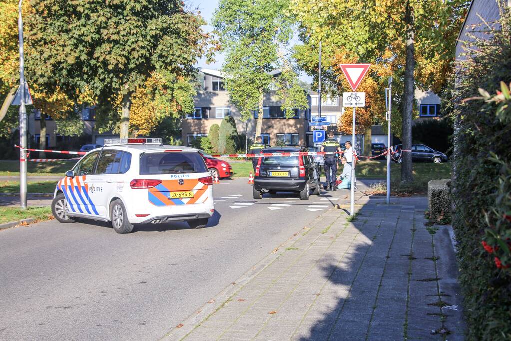 Fietser gewond na botsing met auto