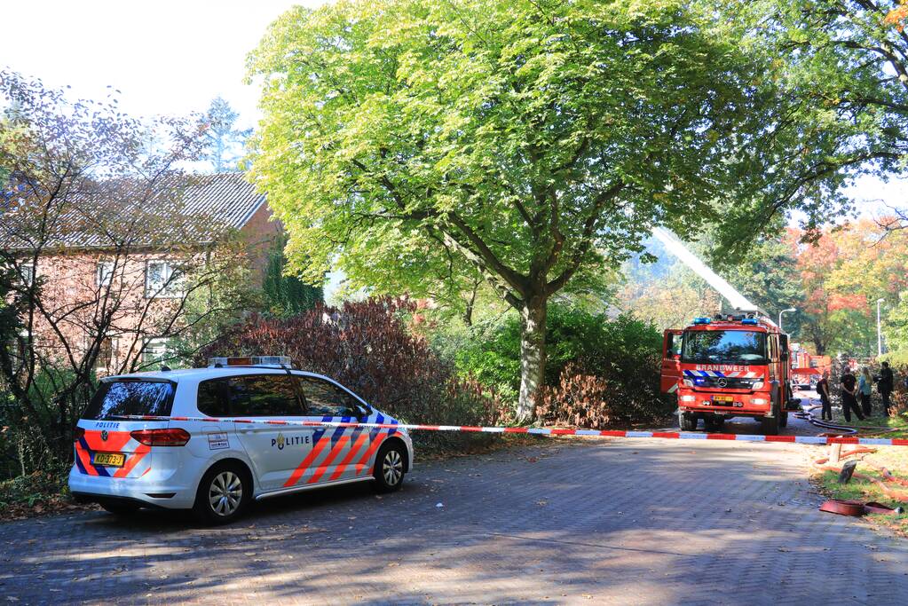 Veel rook bij zolderbrand