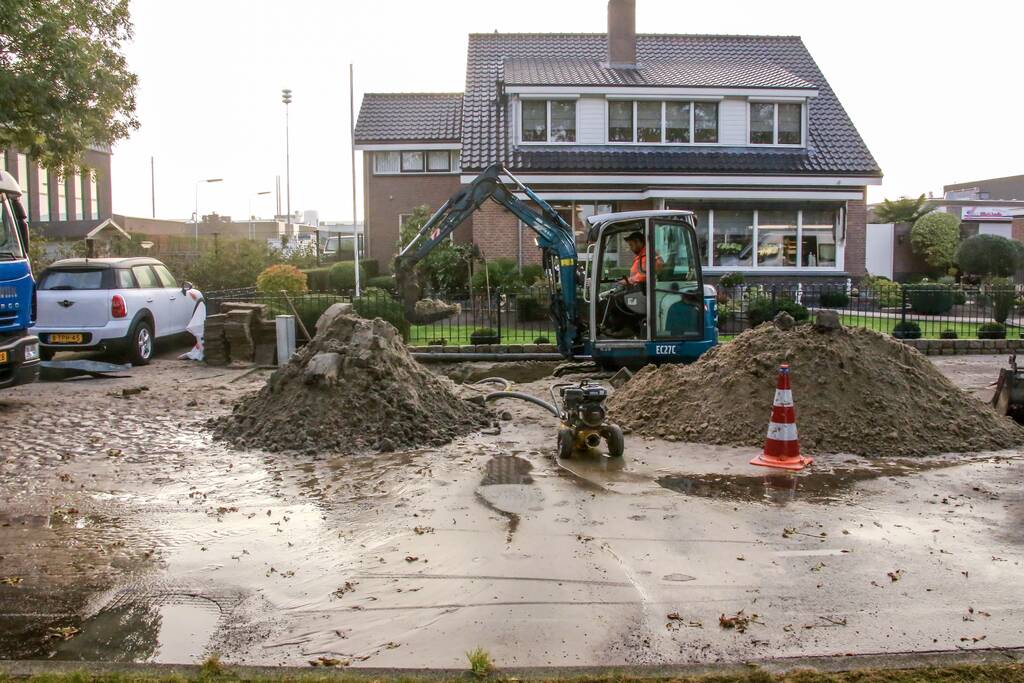 Woningen zonder water door flinke waterlekkage