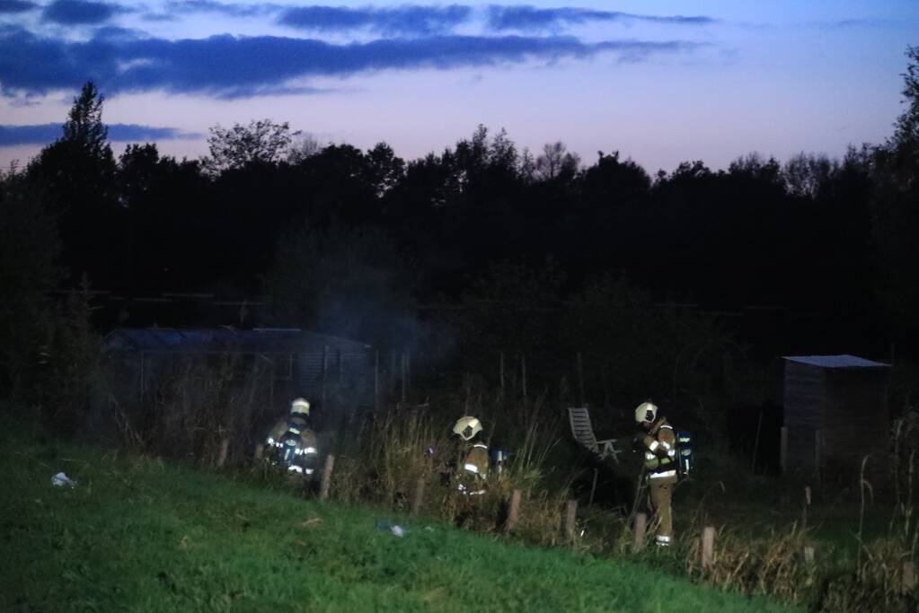 Brand bij volkstuintjes door broei