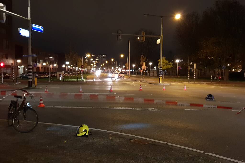 Fietser zwaargewond bij aanrijding met auto