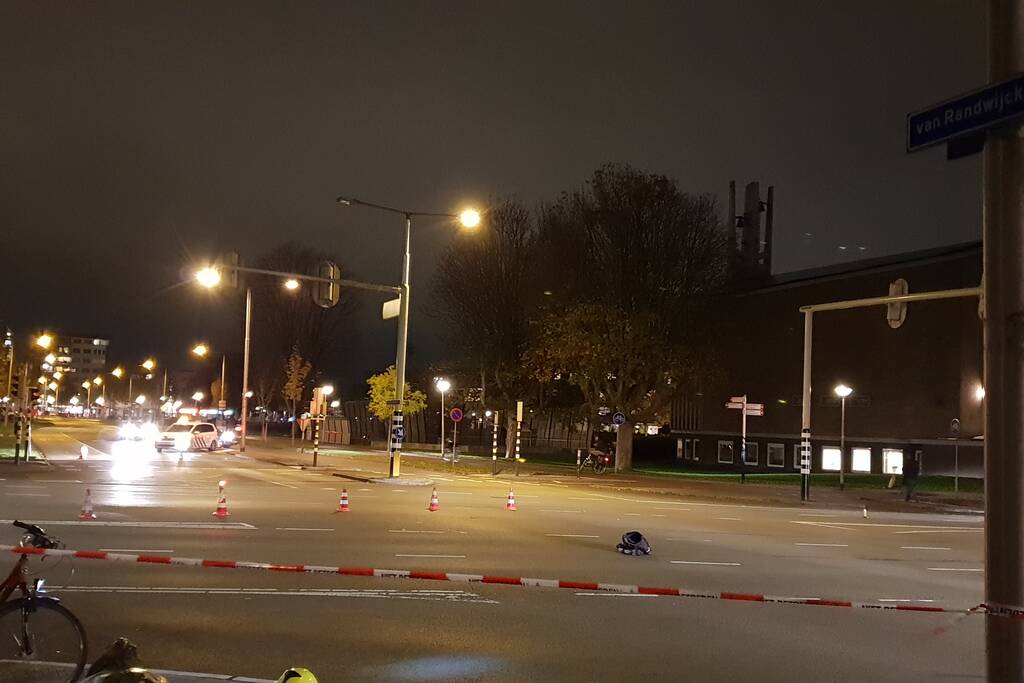 Fietser zwaargewond bij aanrijding met auto