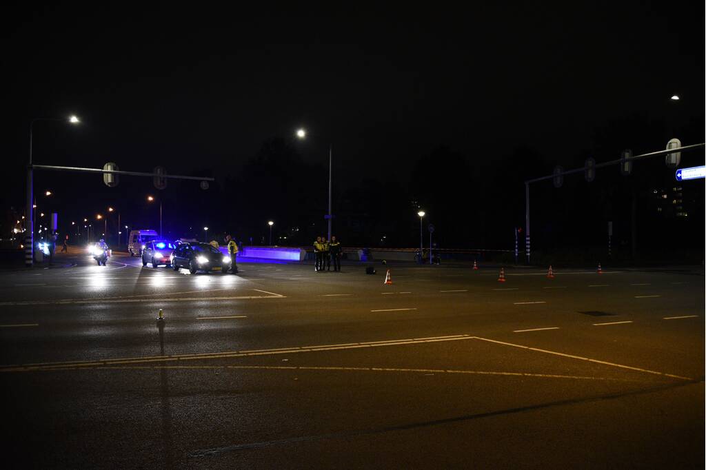 Fietser zwaargewond bij aanrijding met auto