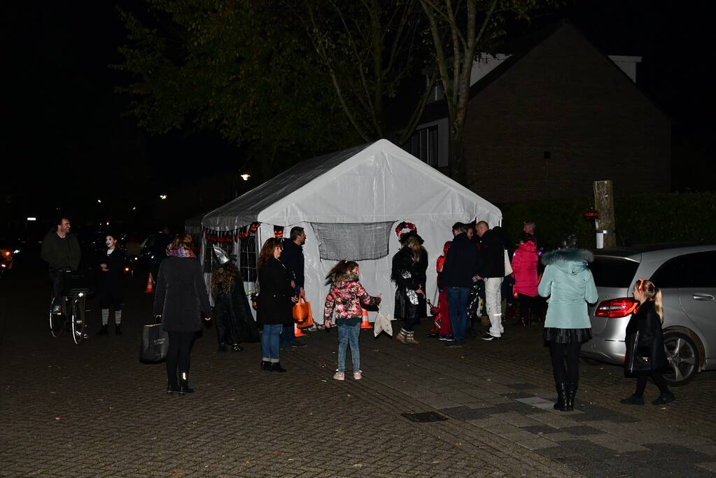 Eemnes omgetoverd in Halloweenstad