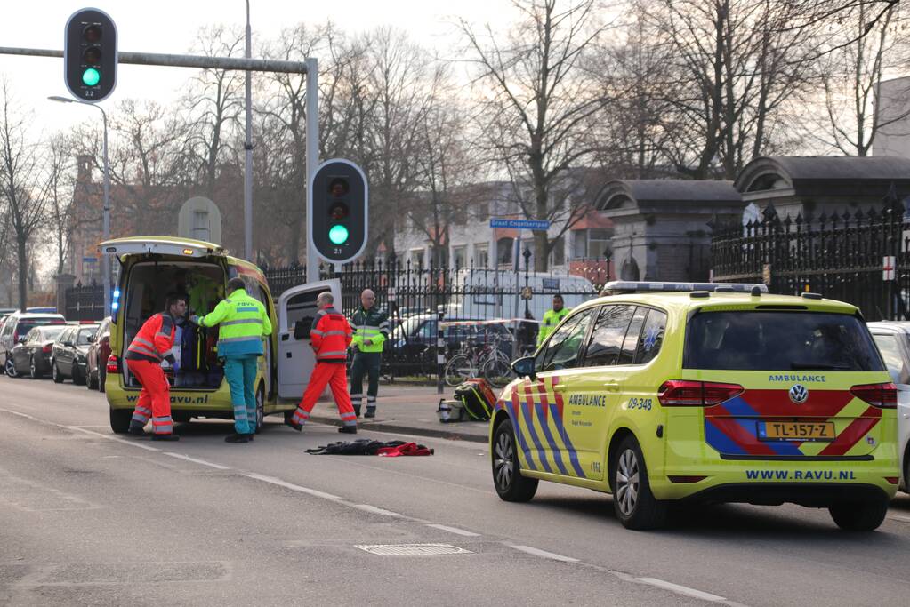 Fietser gewond na aanrijding met auto