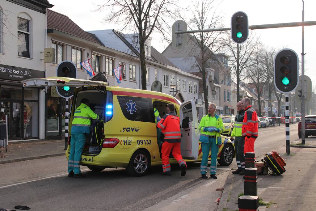 Fietser gewond na aanrijding met auto