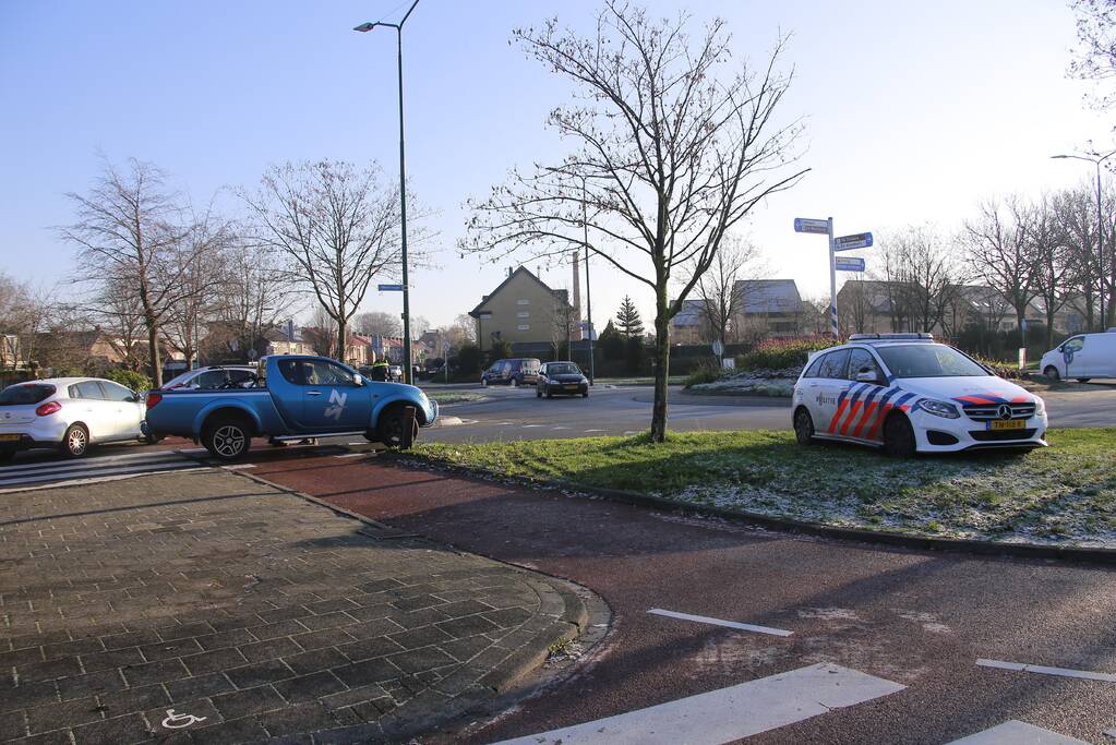 Fietser gewond na botsing met auto