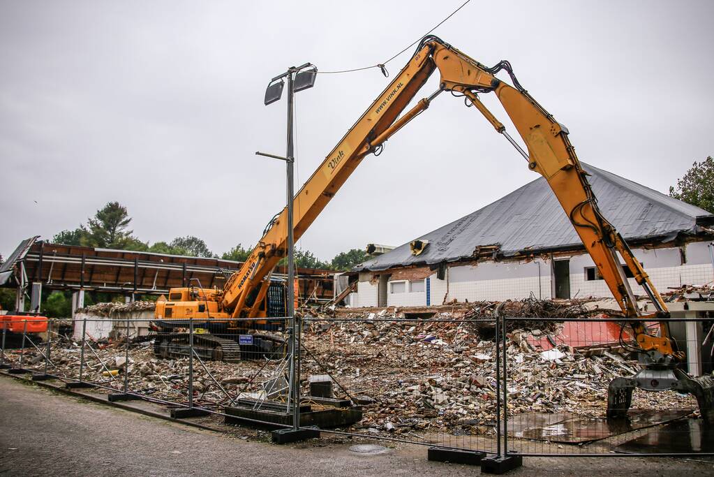 Grond Sportfondsenbad verontreinigd