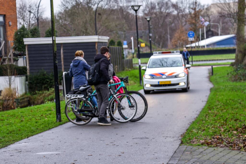 Scooterrijder doorgereden na aanrijding