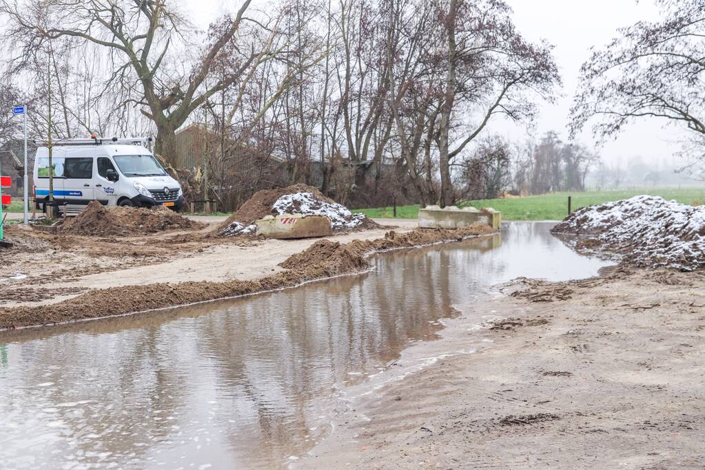 Trilplaat zorgt voor waterballet (Nijkerk)