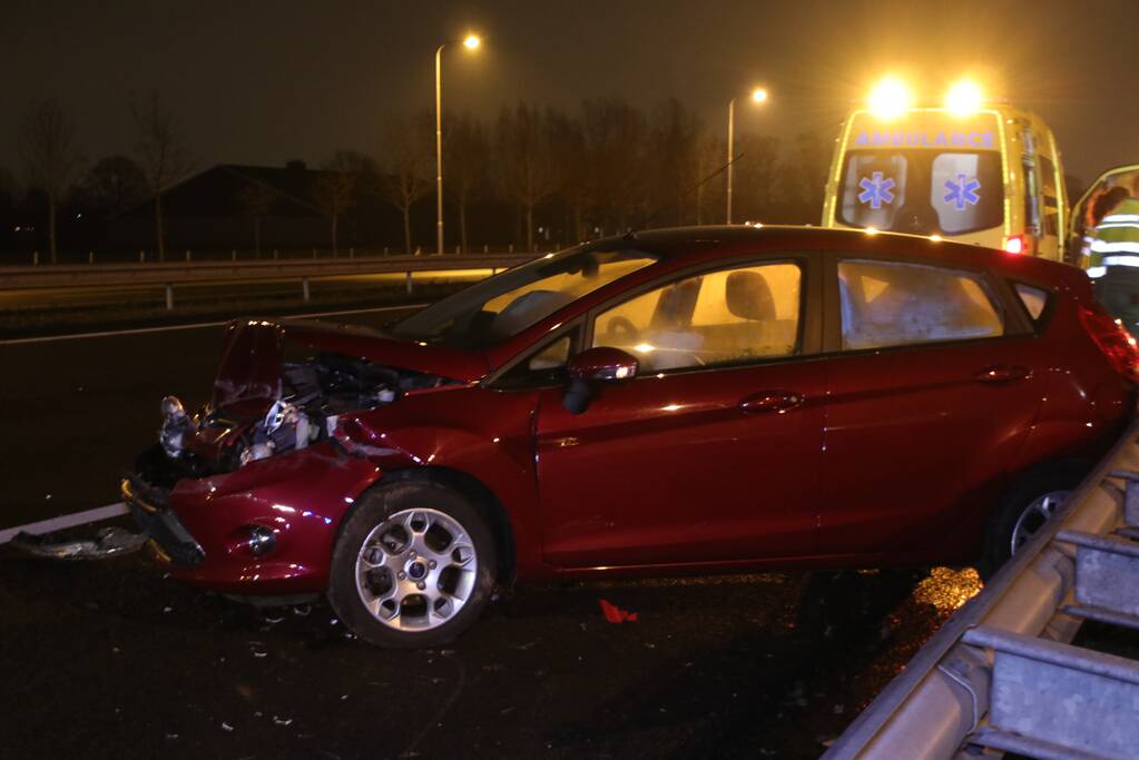 Flinke schade bij aanrijding op de snelweg (Ede)