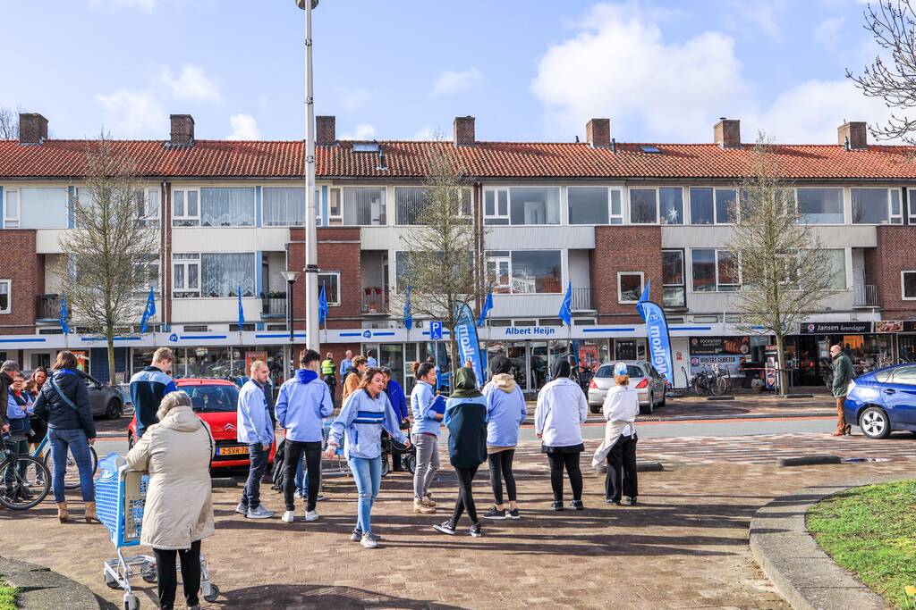 Albert Heijn ontruimd na vreemde lucht