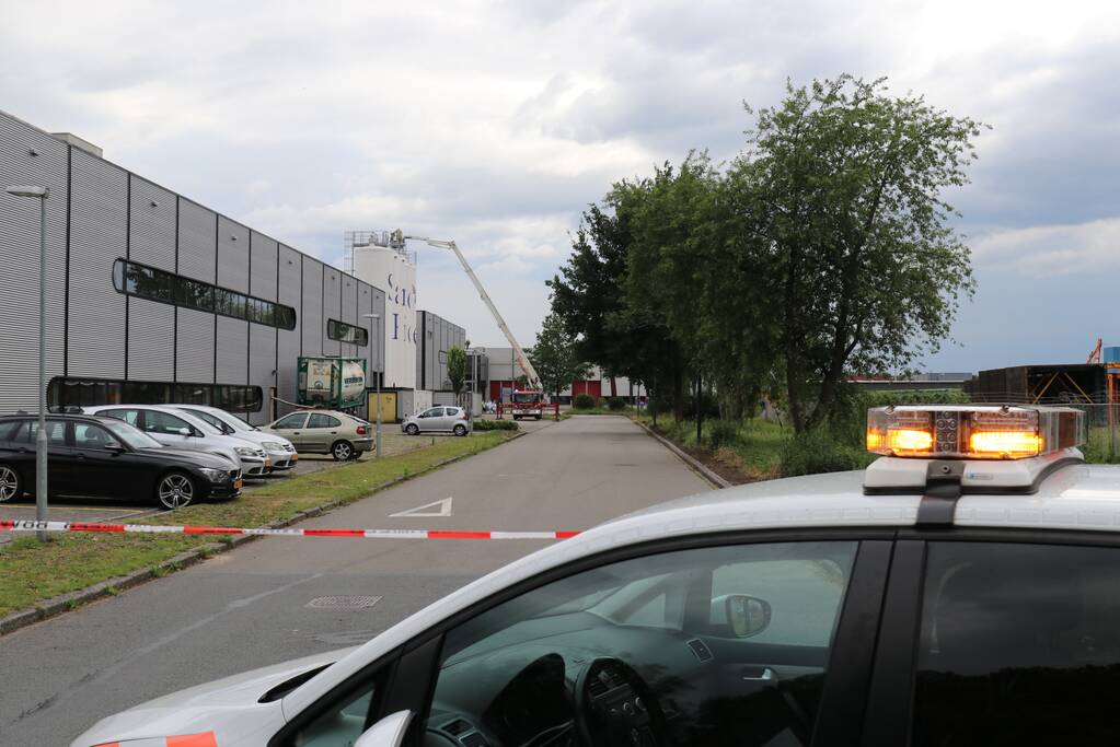 Bedrijfspand SanoRice ontruimd door brand