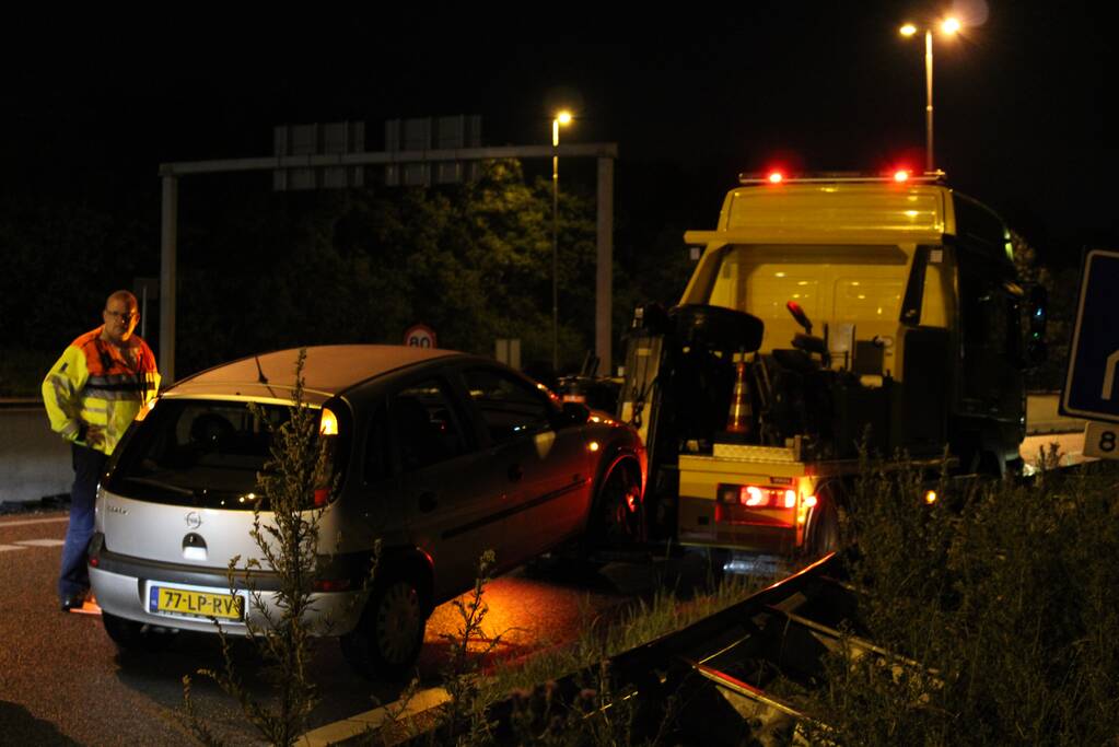 Opnieuw auto uit de bocht gevlogen