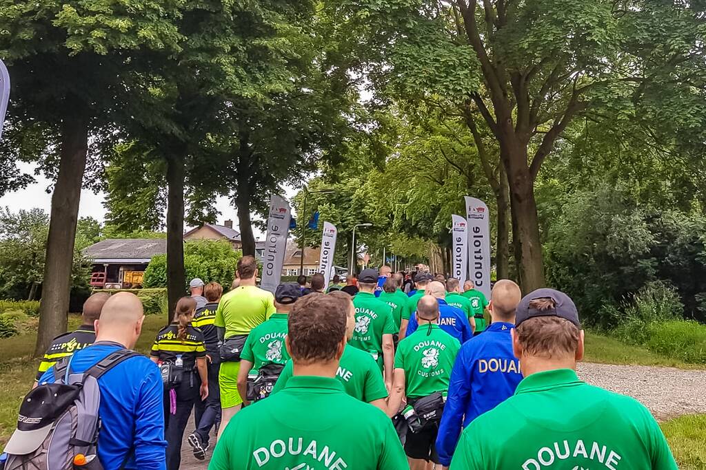 103e Vierdaagse van Nijmegen van start gegaan