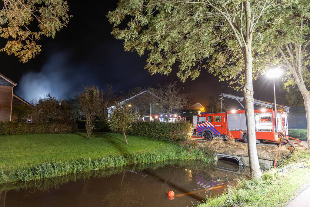 Honderden koeien gered bij uitslaande brand