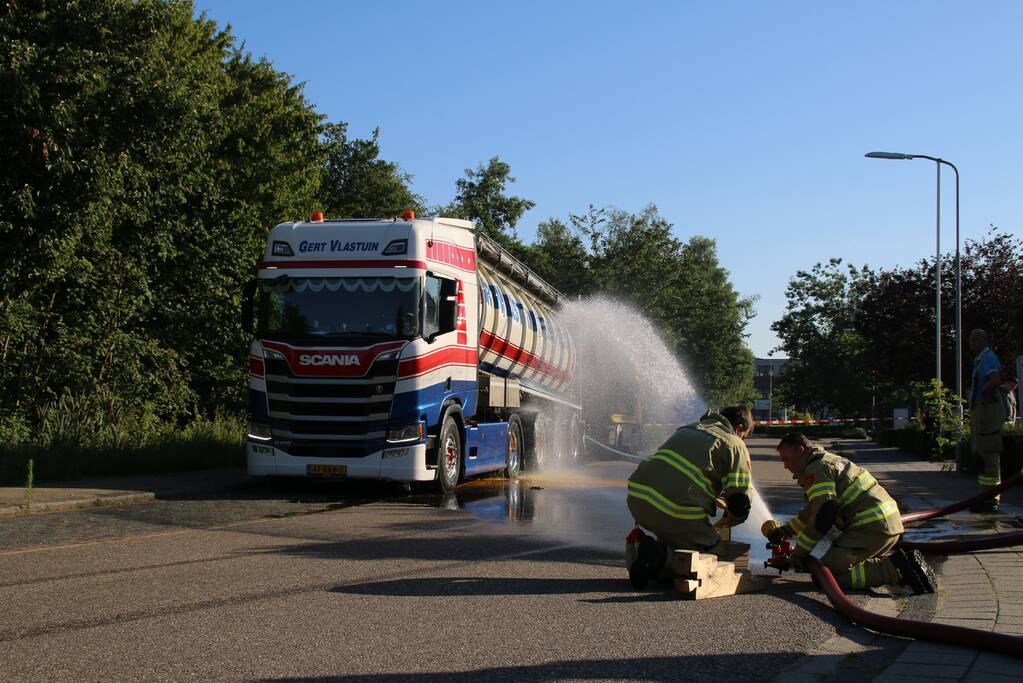 Bulktrailer staat op ploffen door warmte