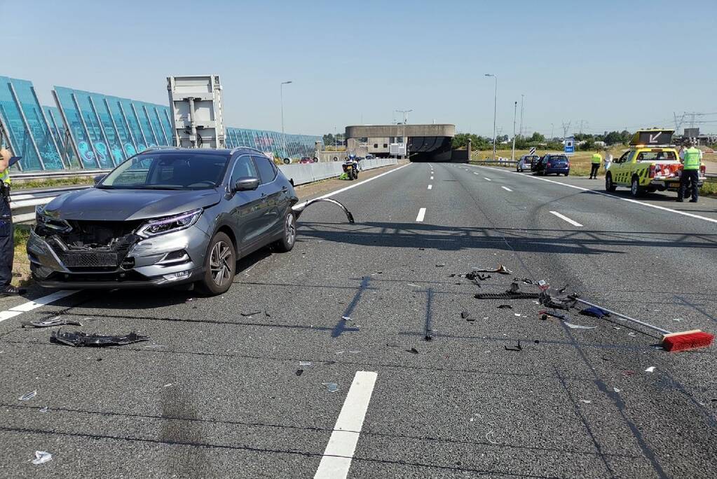 Zeeburgertunnel dicht na ongeval