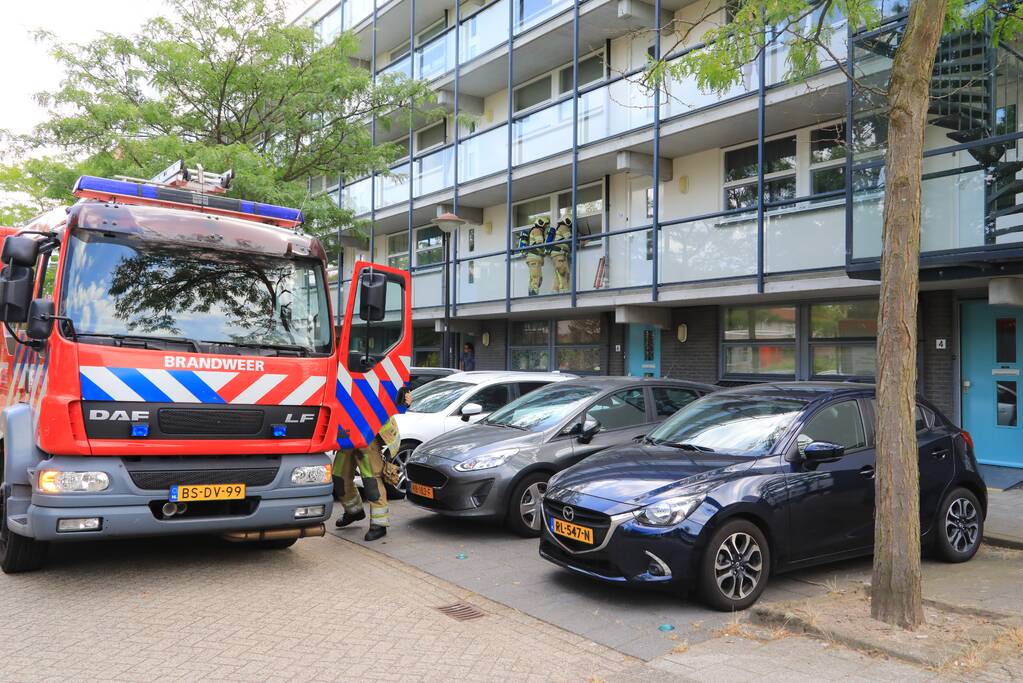 Brand op balkon van appartement