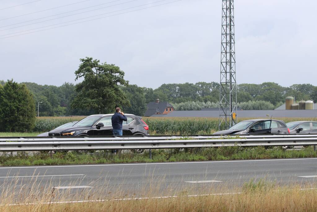 Flinke file na kop-staart aanrijding