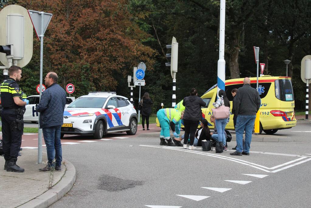 Fietster gewond na aanrijding voor Meander MC