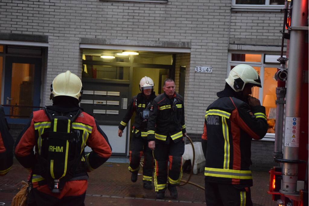 Brandweer rukt groots uit voor melding woningbrand