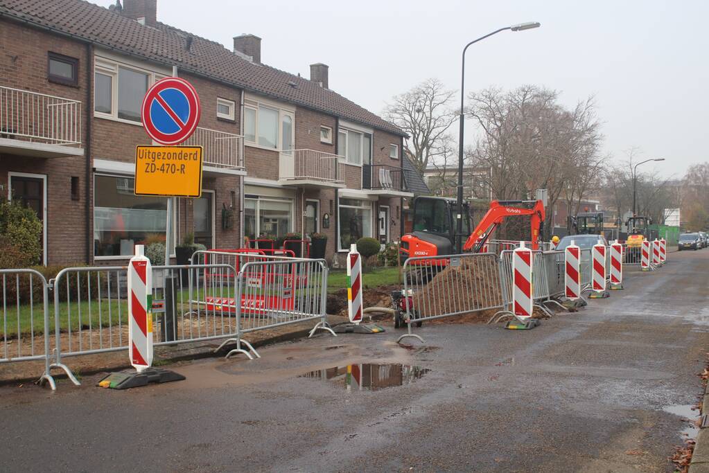 Waterleiding gesprongen bij graafwerkzaamheden