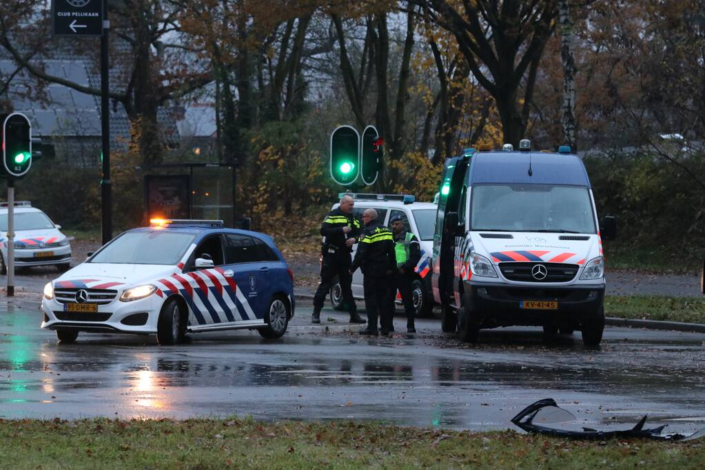 Voertuig van Koninklijke Marechaussee betrokken bij ongeval