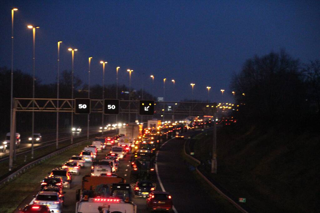 Boeren blokkeren A1 richting Hoevelaken