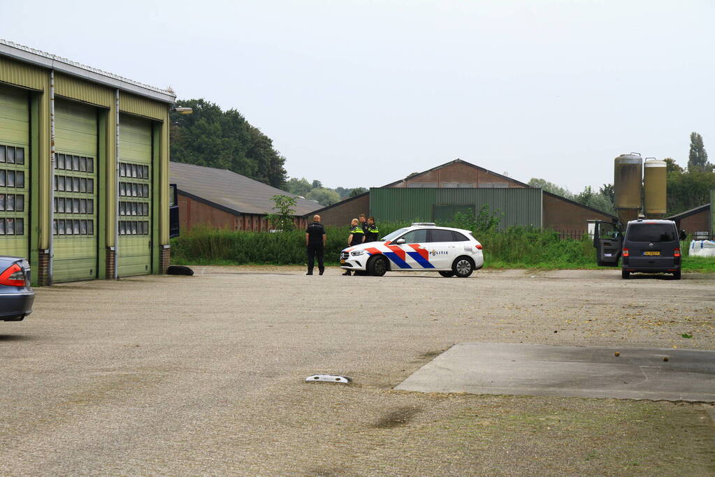 Meerdere vrachtwagens beschadigd door brand