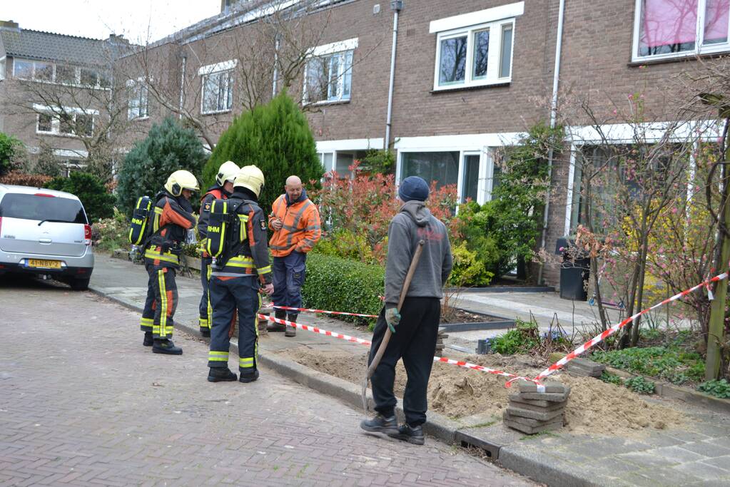 Gasleiding geraakt bij graafwerkzaamheden