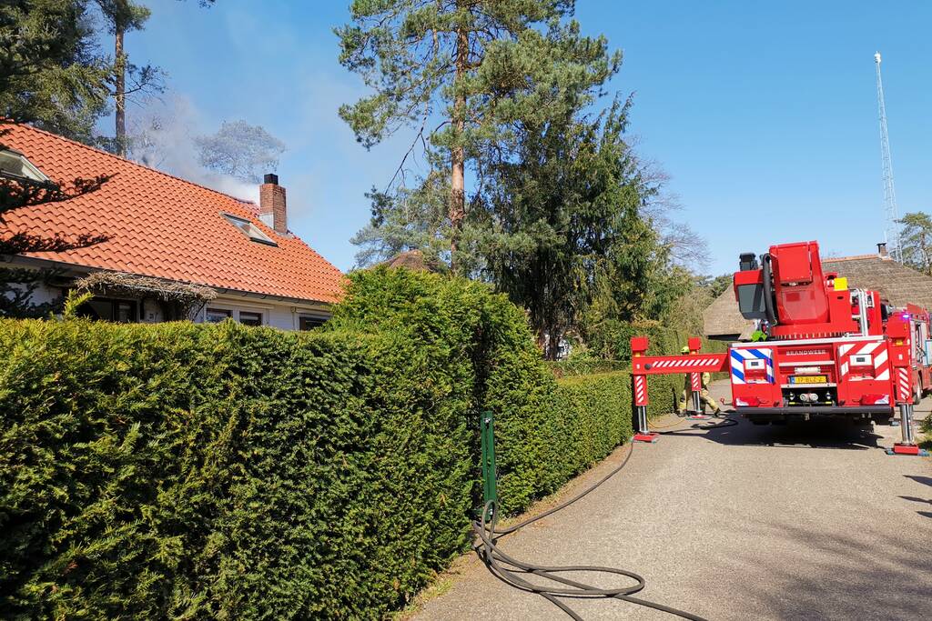 Veel rook bij brand op vakantiepark