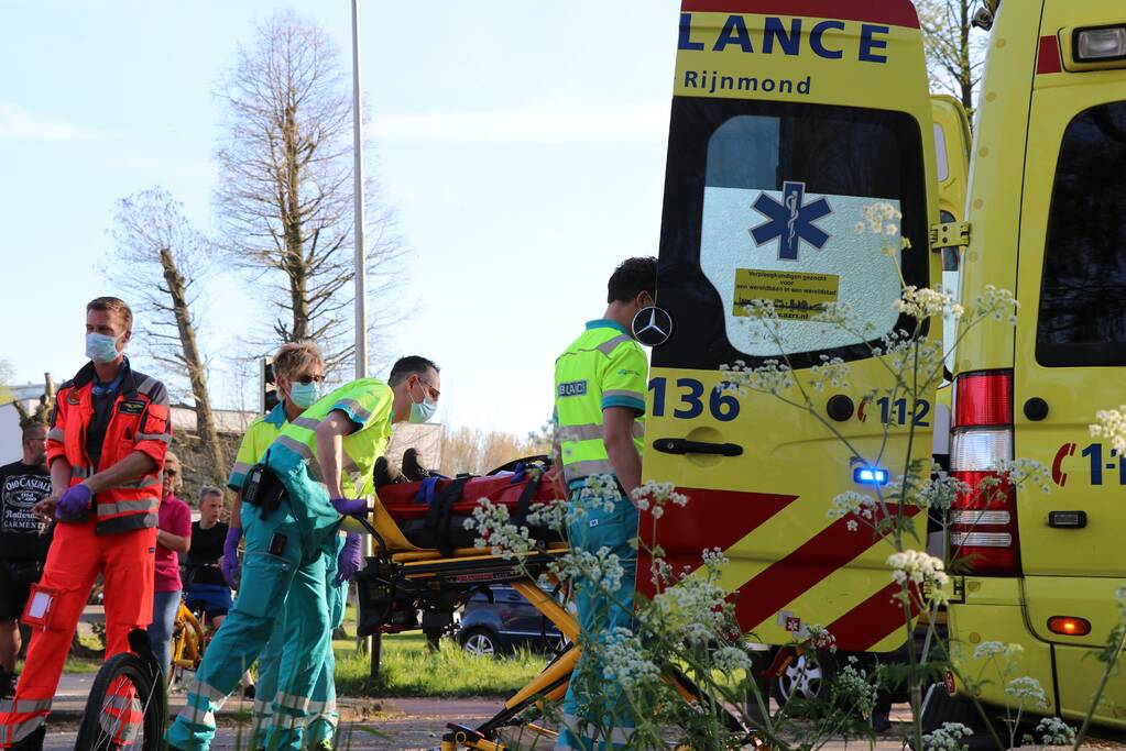 Persoon ernstig gewond na aanrijding met politiewagen