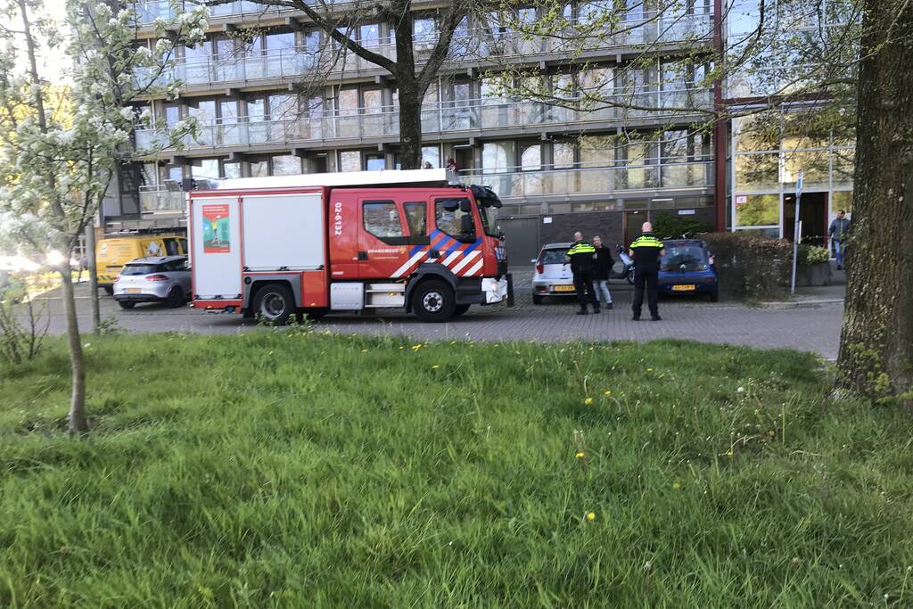 Onderzoek na melding over vreemde lucht uit kelderbox