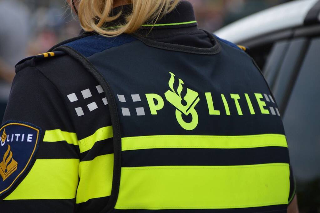 Politie vindt blok hasj in onderbroek van jongeman