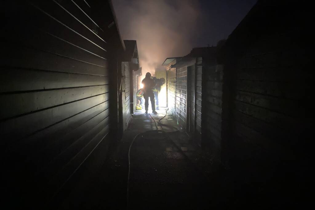 Flinke rookontwikkeling bij uitslaande schuurbrand