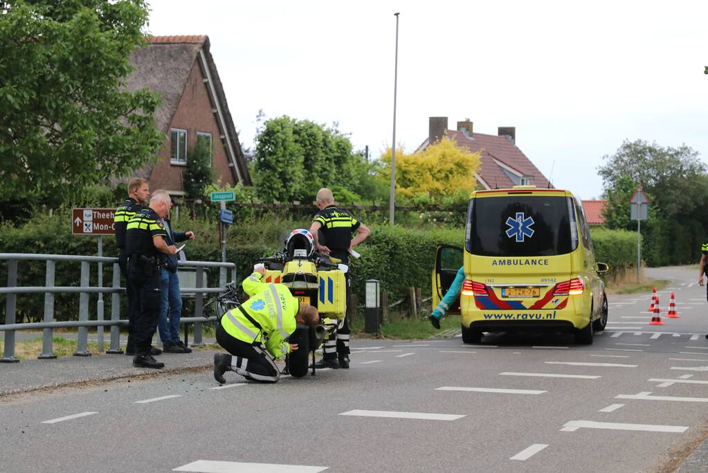 Wielrenner zwaargewond bij aanrijding op beruchte oversteek