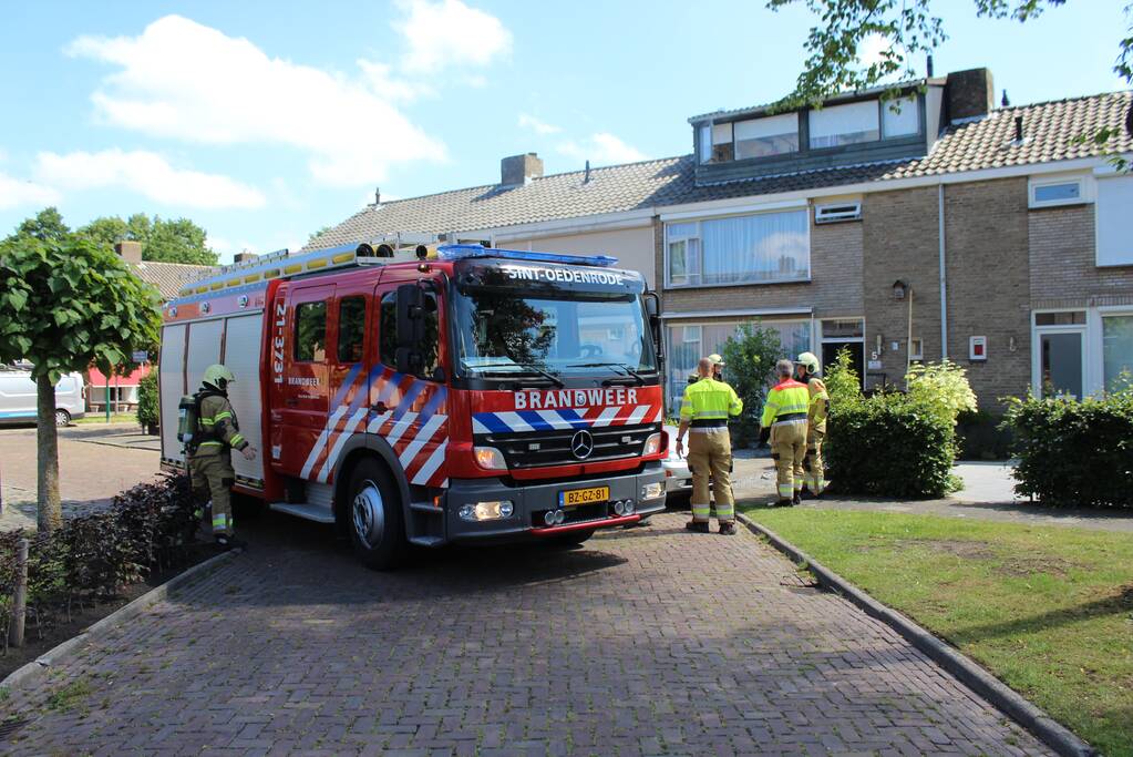 Brandweer controleert woningen na mogelijke brand