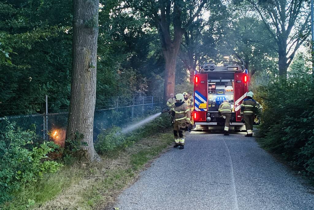 Twee branden geblust op sportpark