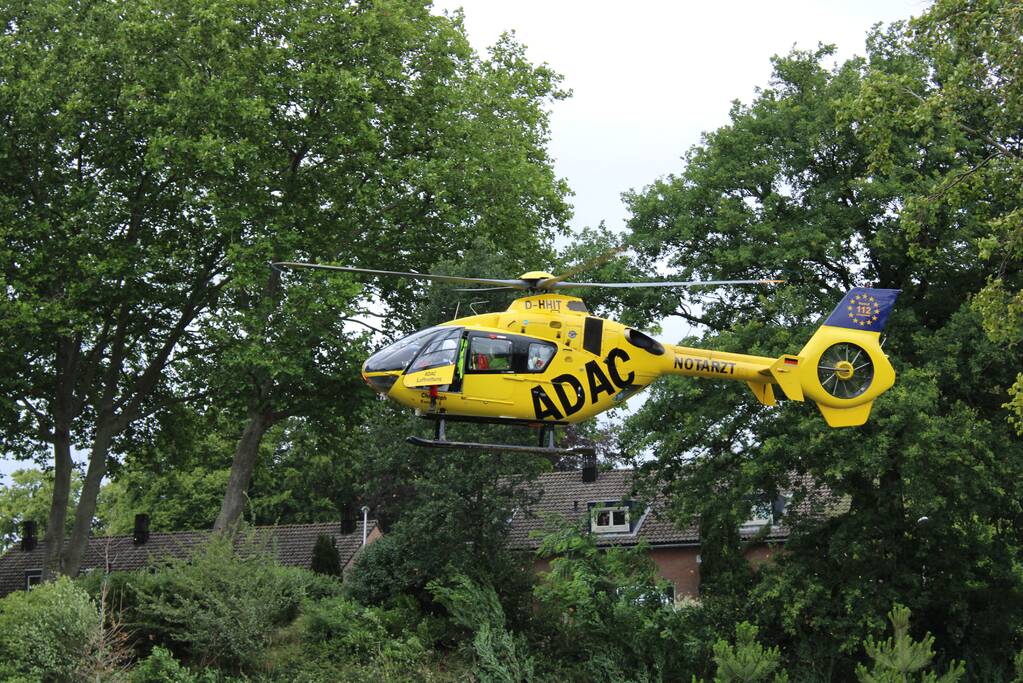 Duitse traumahelikopter landt voor ongeval