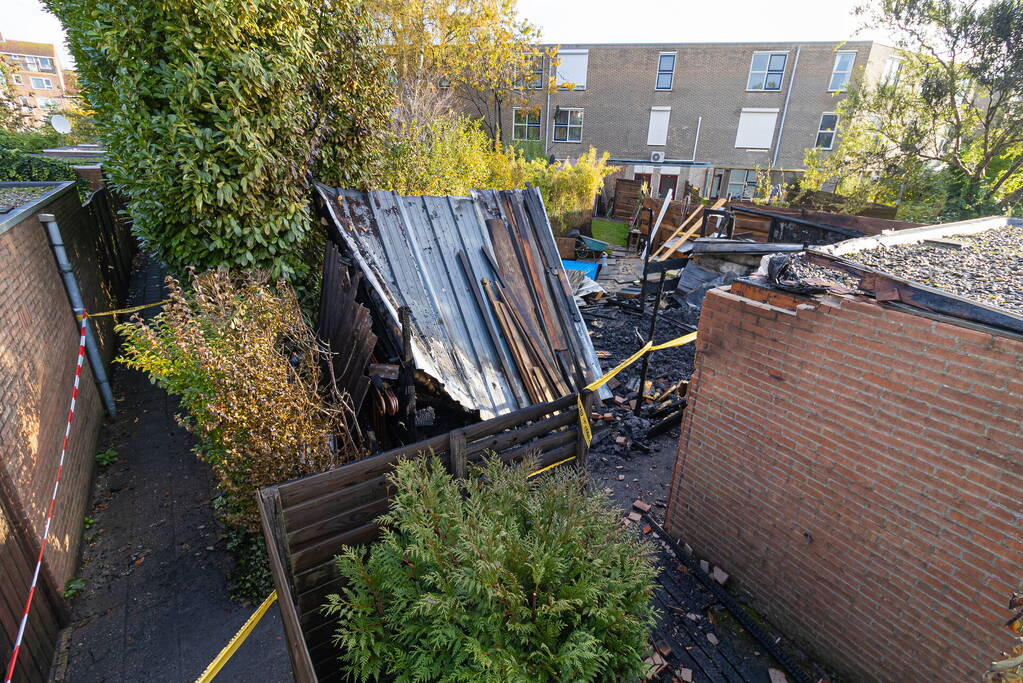 Uitslaande brand in schuur